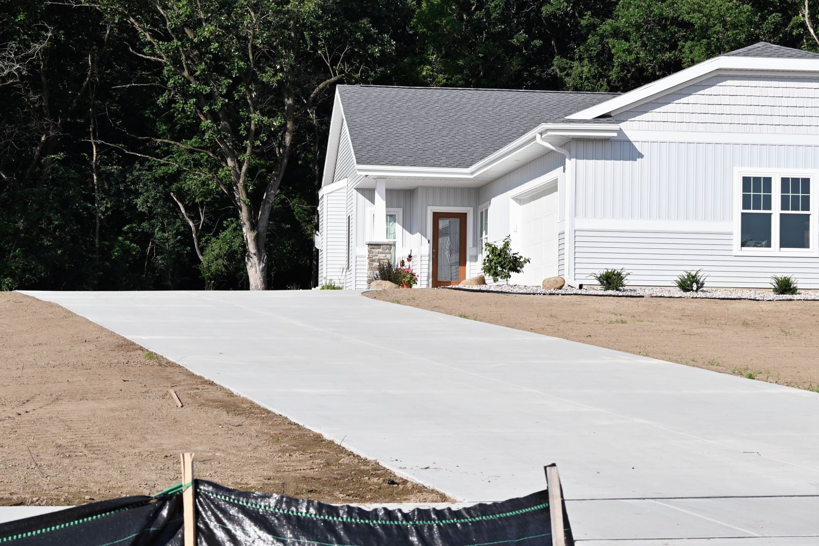 Top Benefits of Professional Concrete Driveway Installation for Your Home